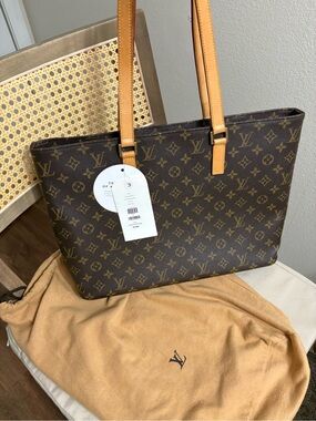 Louis Vuitton Monogram Canvas Tote with Tan Leather Straps